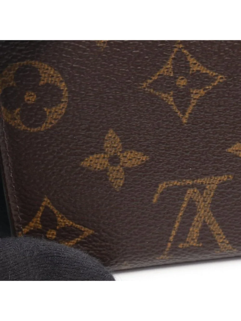 Louis Vuitton Coin Case Leather